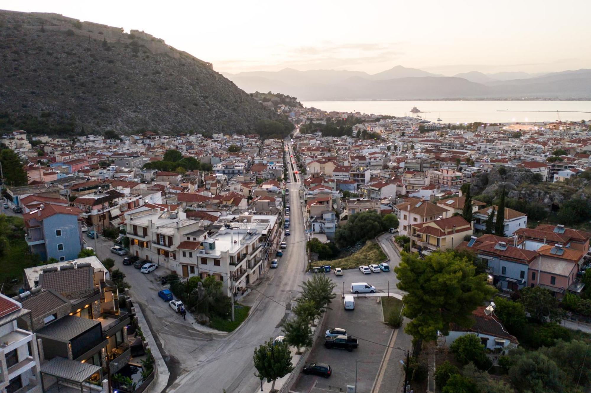 Opal Executive Suites Nafplio Ngoại thất bức ảnh