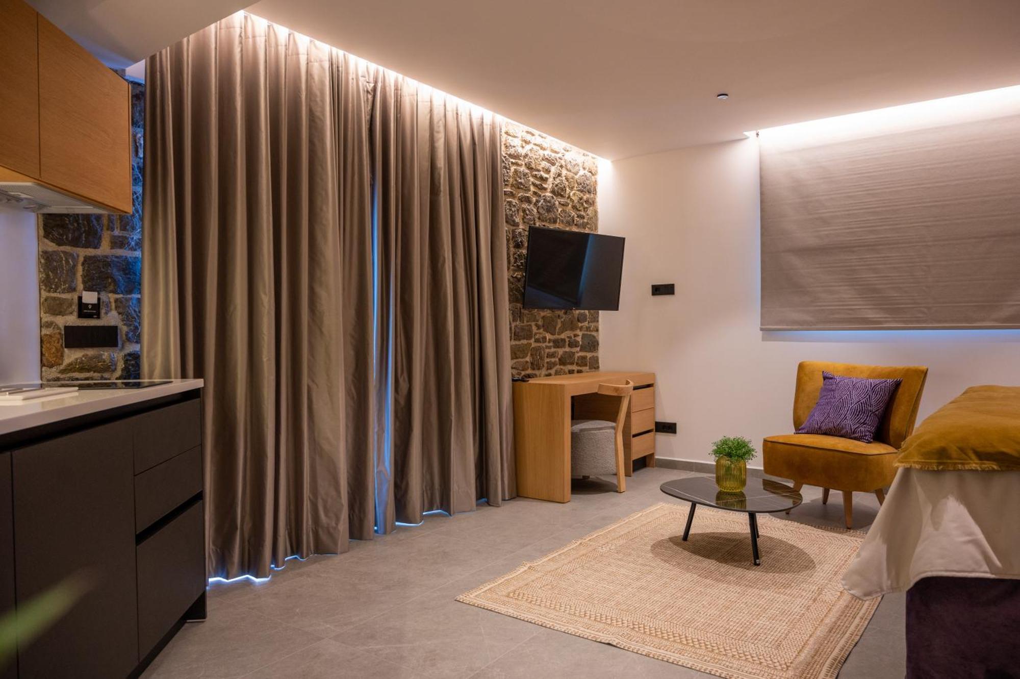 Opal Executive Suites Nafplio Ngoại thất bức ảnh