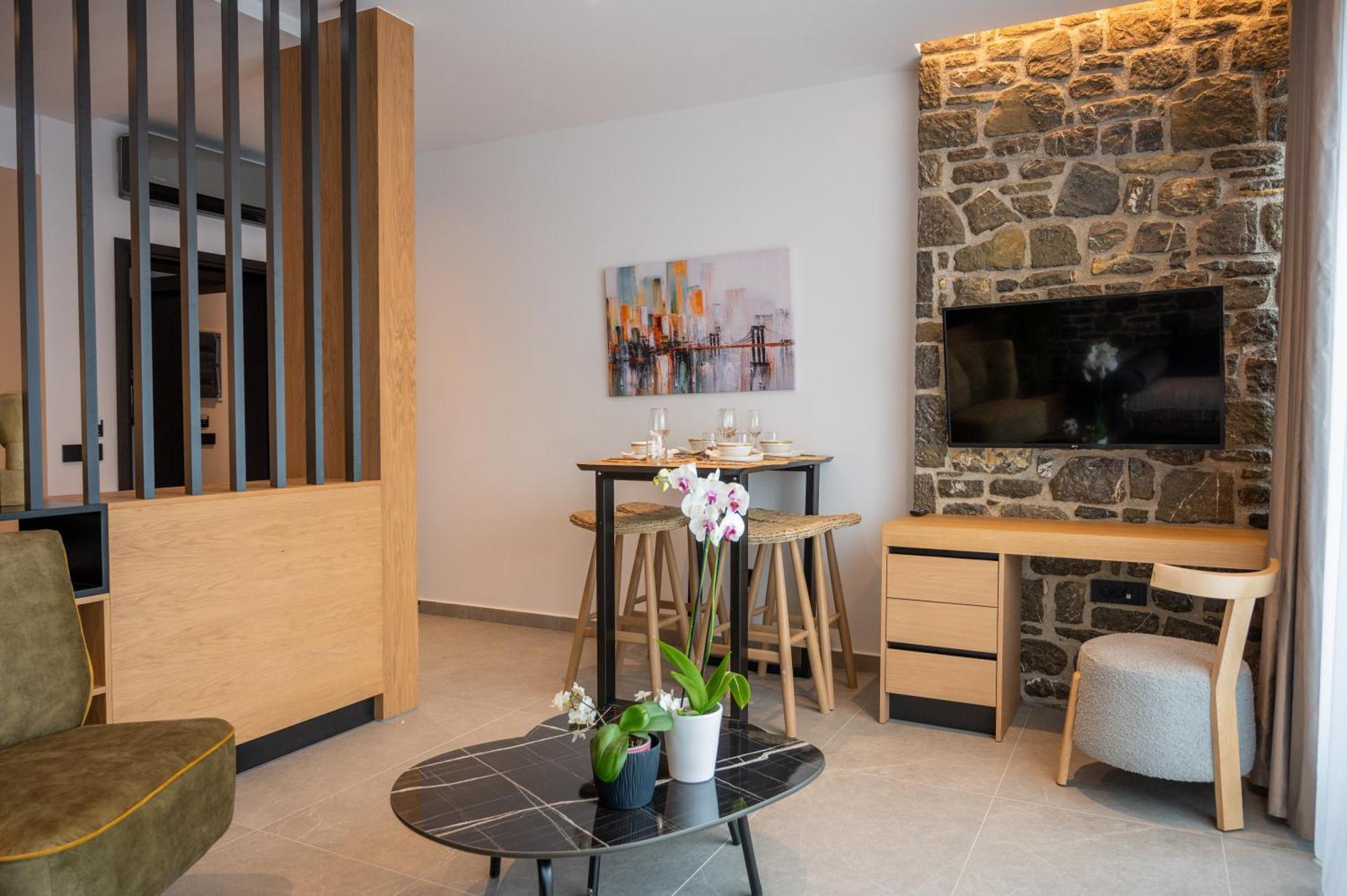 Opal Executive Suites Nafplio Ngoại thất bức ảnh